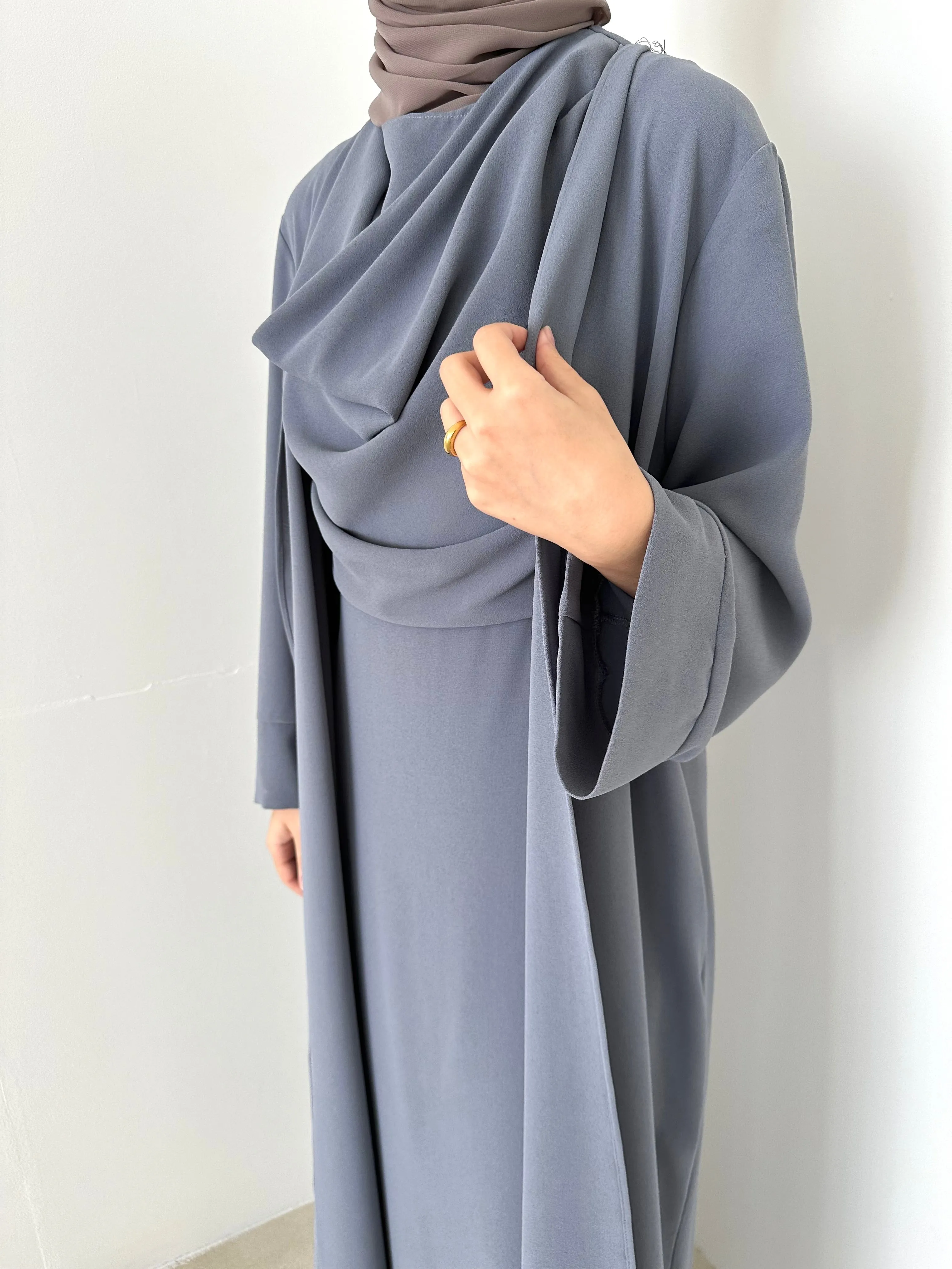 AULA DRESS   CARDIGAN SET